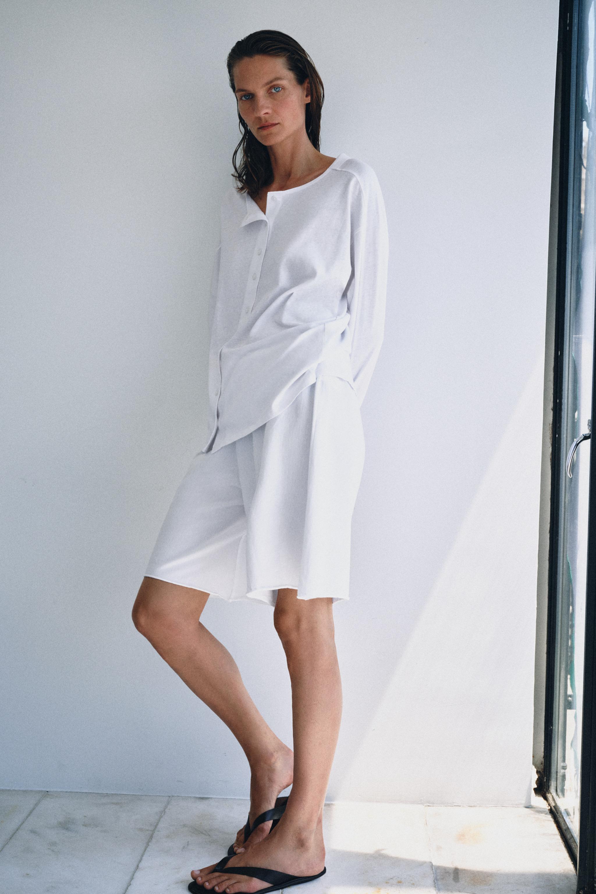 Женские футболки Zara BUTTON-UP T-SHIRT — фото 3