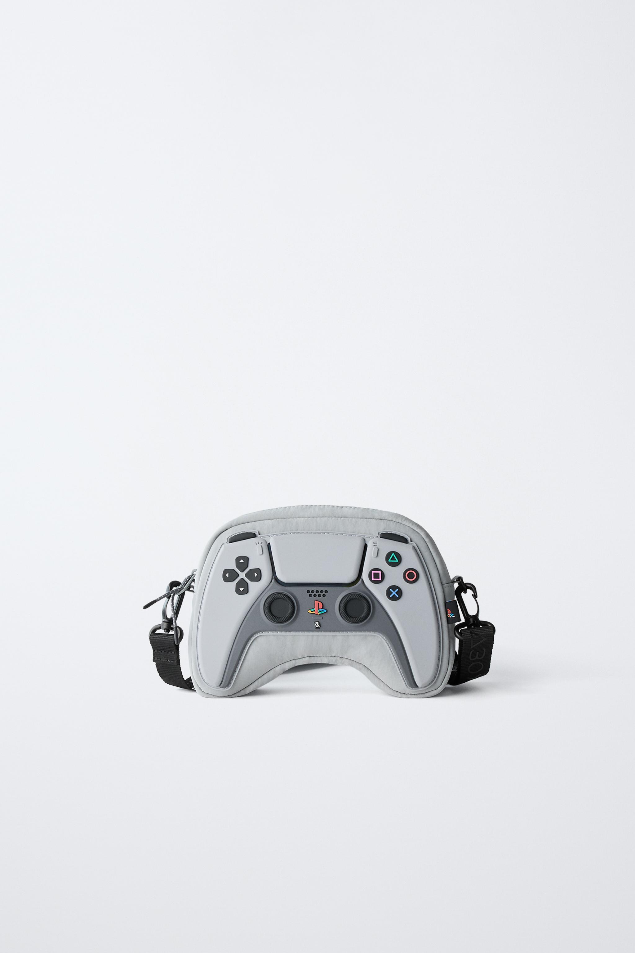 PLAYSTATION ™ 30TH ANNIVERSARY CROSSBODY BAG