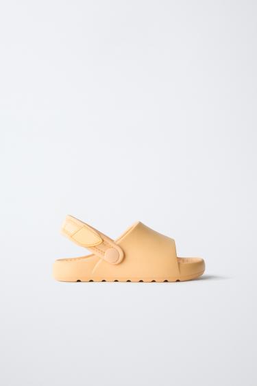 Zara 橡膠涼鞋 - 黃色