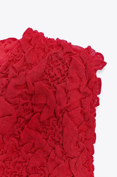 TOP PUNTO TEXTURA - Rojo de Zara