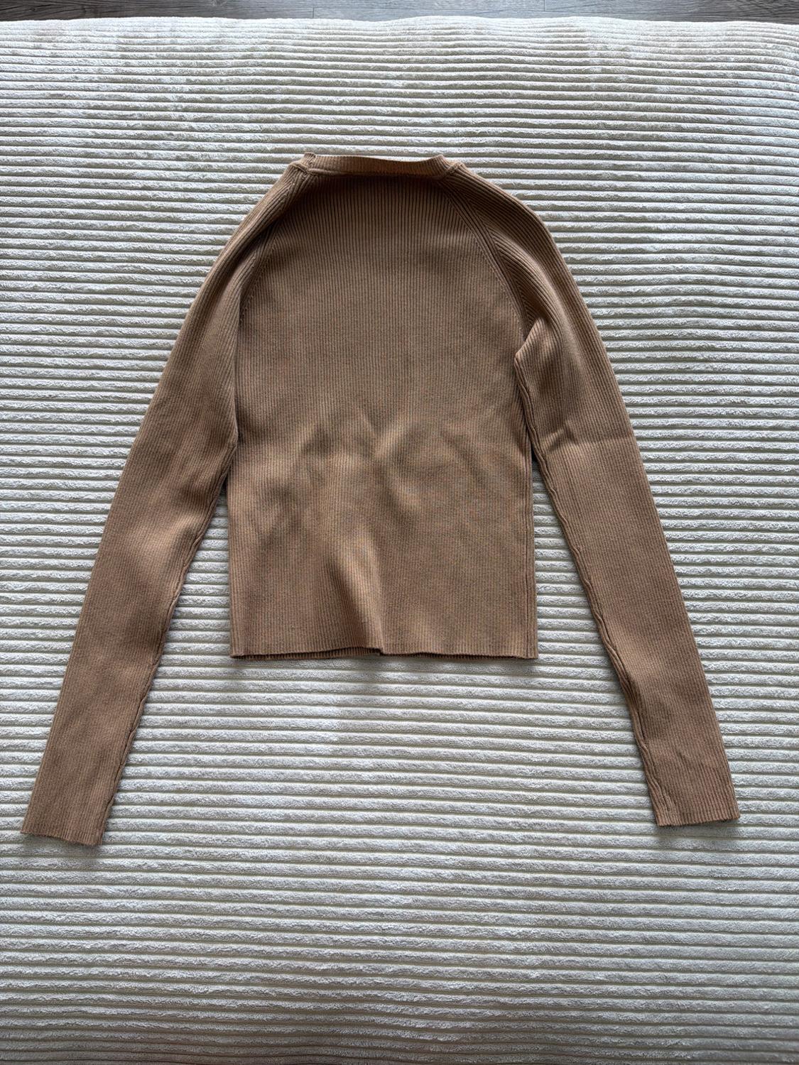 RIBBED SWEATER WITH BUTTONS - Image 4