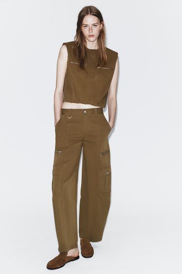 PANTALÓN BARREL BOLSILLOS CARGO - Khaki de Zara - Imagen 0