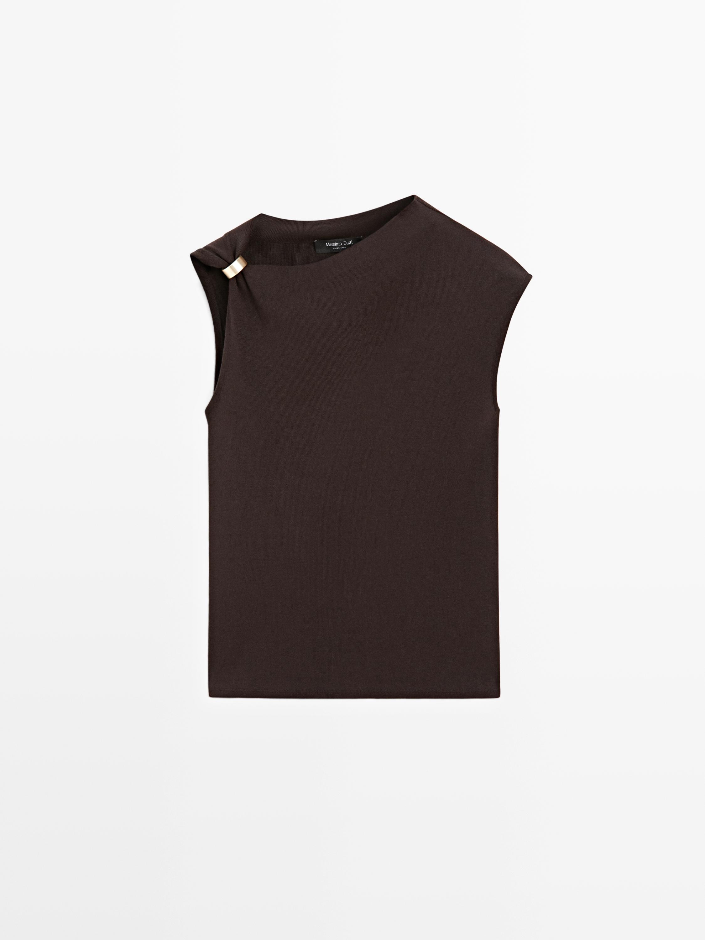 Asymmetric top with brooch detail