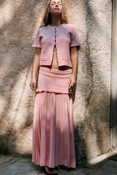 {navn} - {farge} for Zara