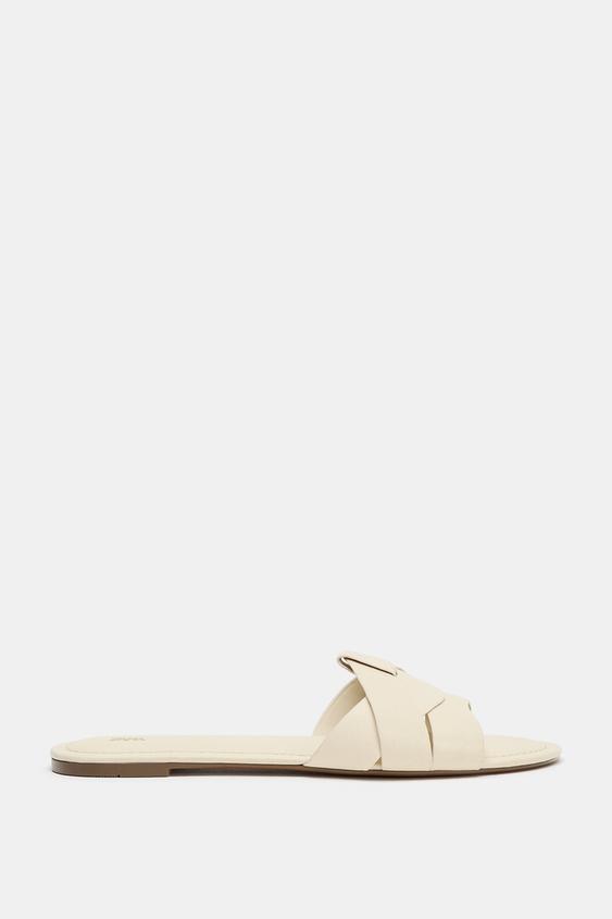 LEATHER CROSSED STRAP FLAT SANDALS
