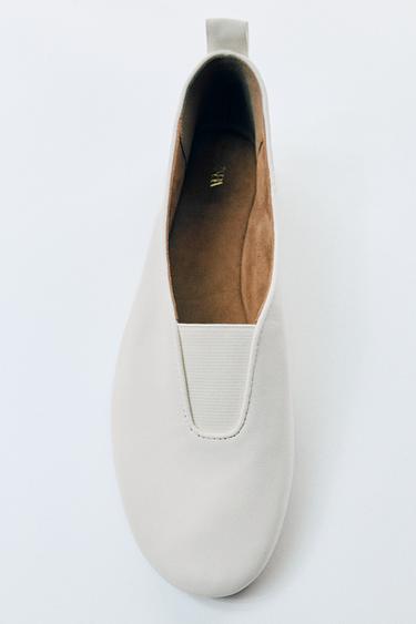SOFT LEATHER FLAT SHOES - white by Zara