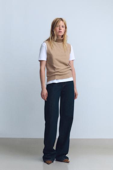 TOP SOFT CUELLO ALTO - Camel medio de Zara - Imagen 0