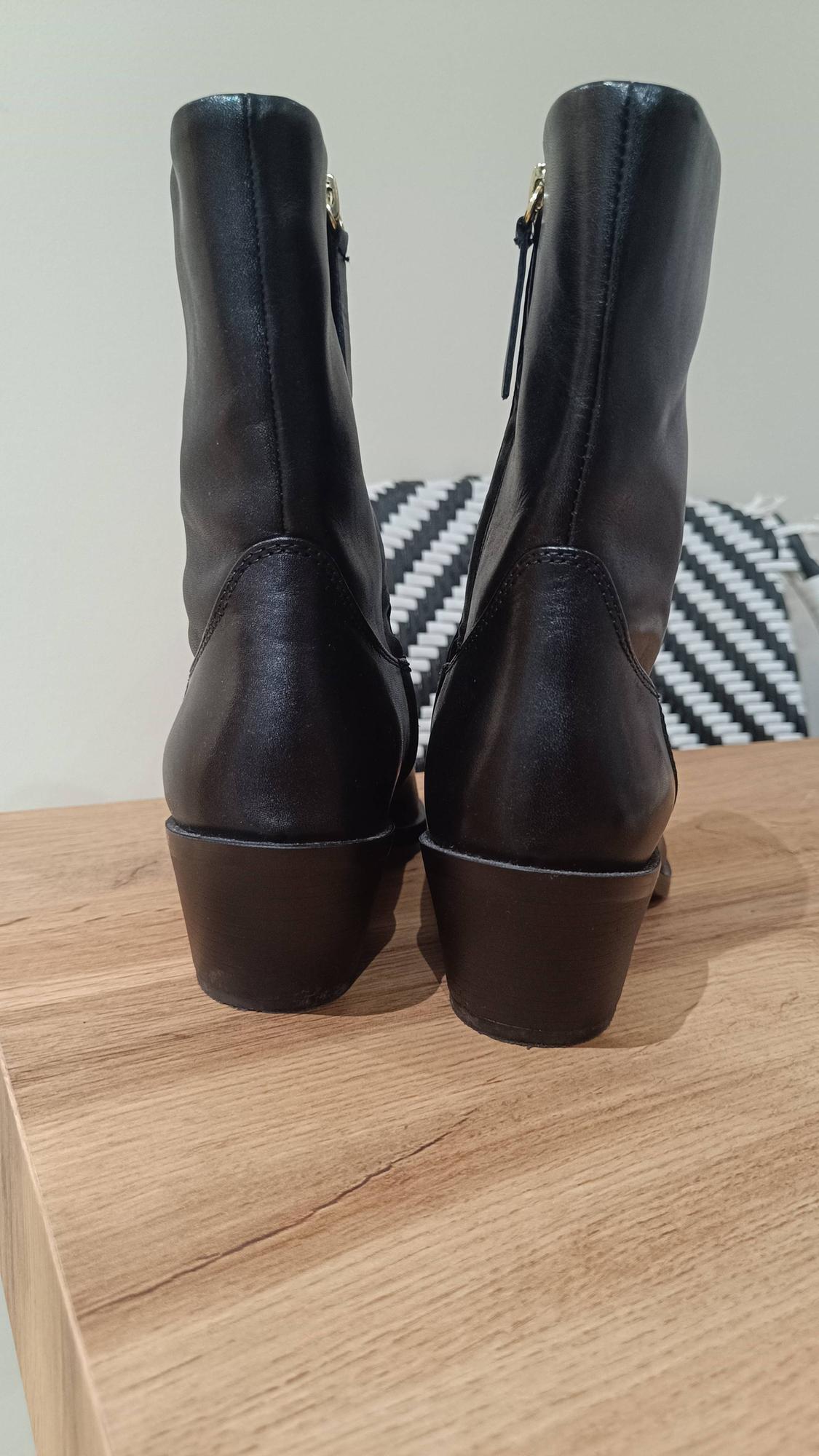 LEATHER COWBOY ANKLE BOOTS - Image 4