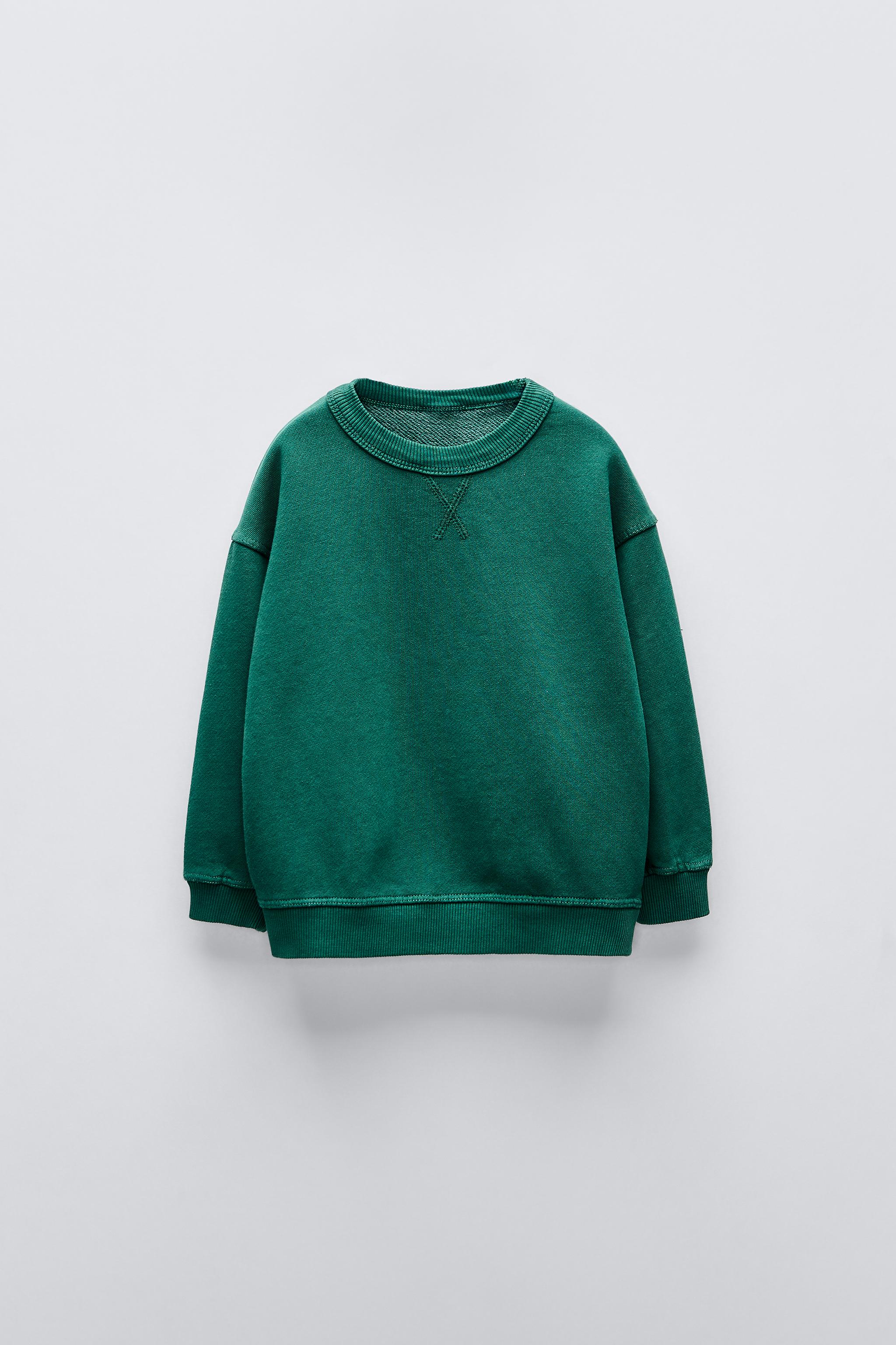 Selling VGUC HTF Zara pumpkin sweatshirt.