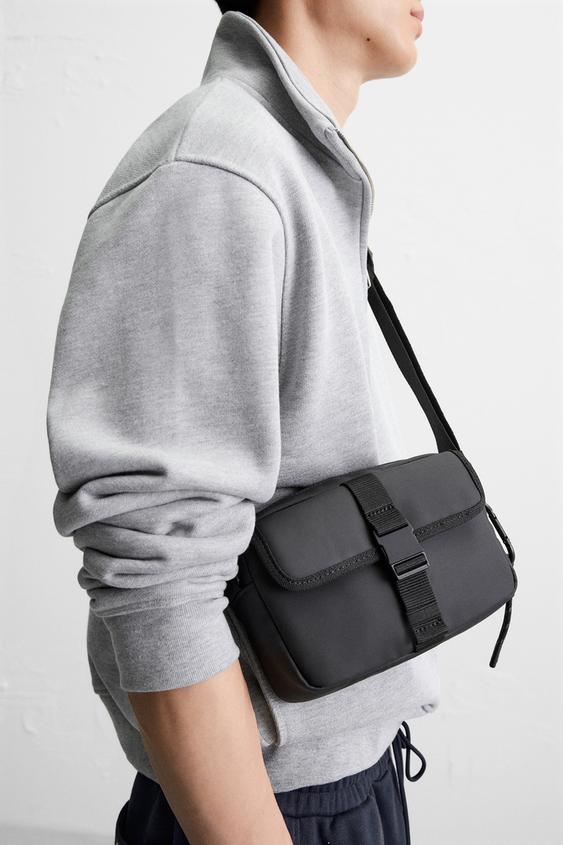 RUBBERISED CROSSBODY BAG - Black de Zara - Imagen 0