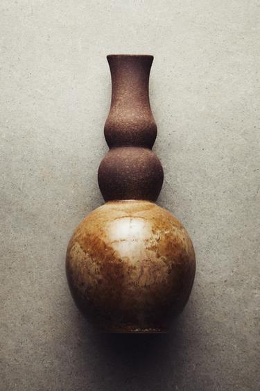 Zara CERAMIC VASE WITH ROUNDED BASE - Brown