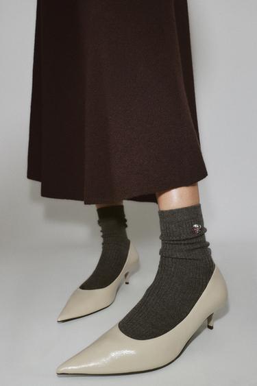 წინდები სადა ყვავილი კრისტალი - Zara-ს Khaki - სურათი 0