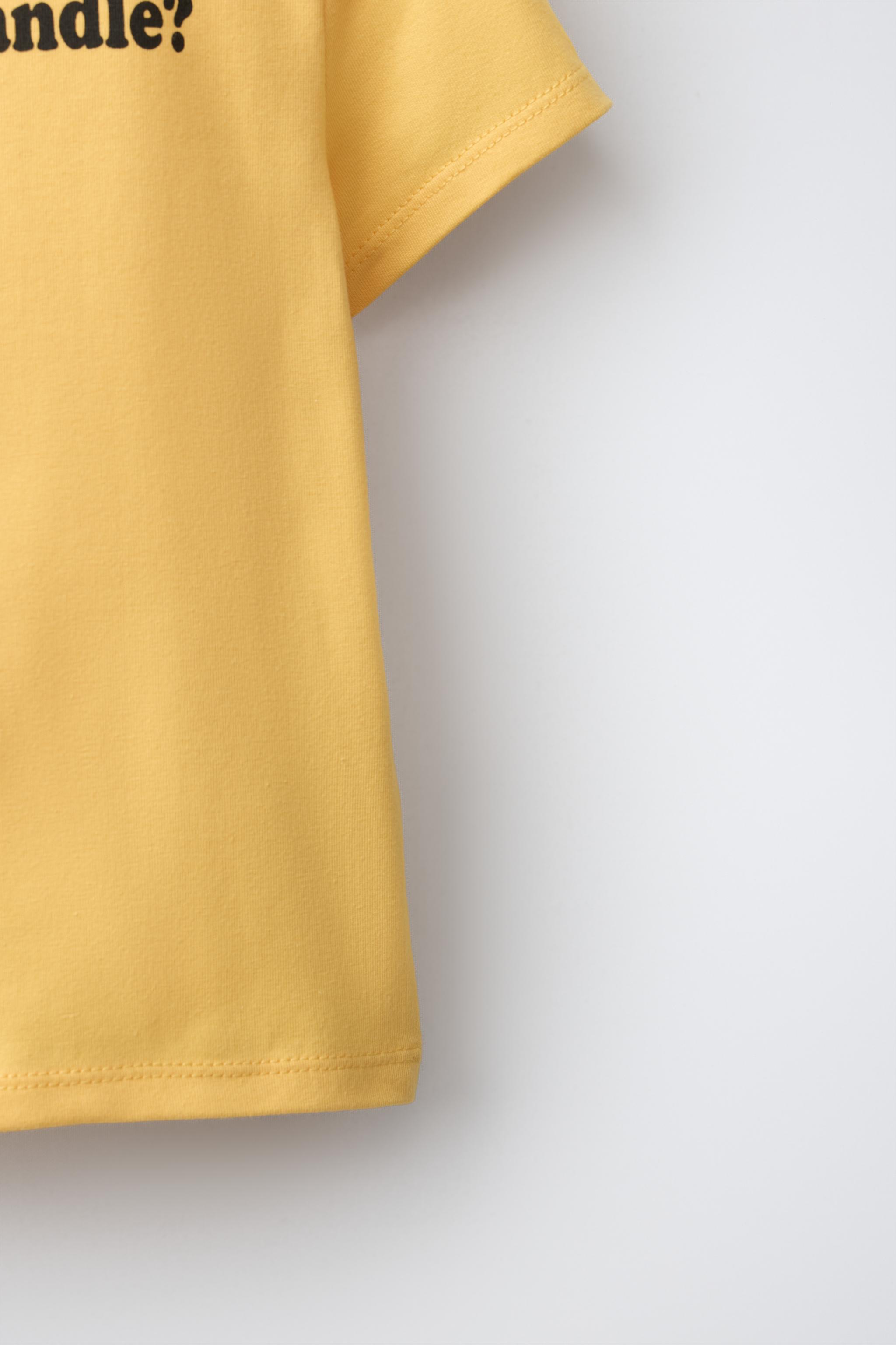 T-SHIRT À INSCRIPTION