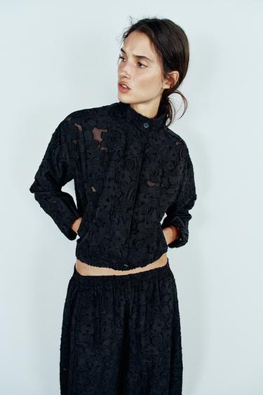 JAKET BOMBER DEVORÉ - Hitam dari Zara