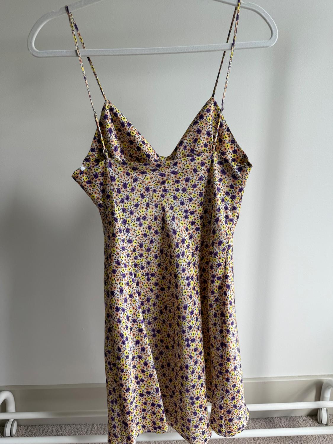 VESTIDO SATINADO DRAPEADO - Image 4