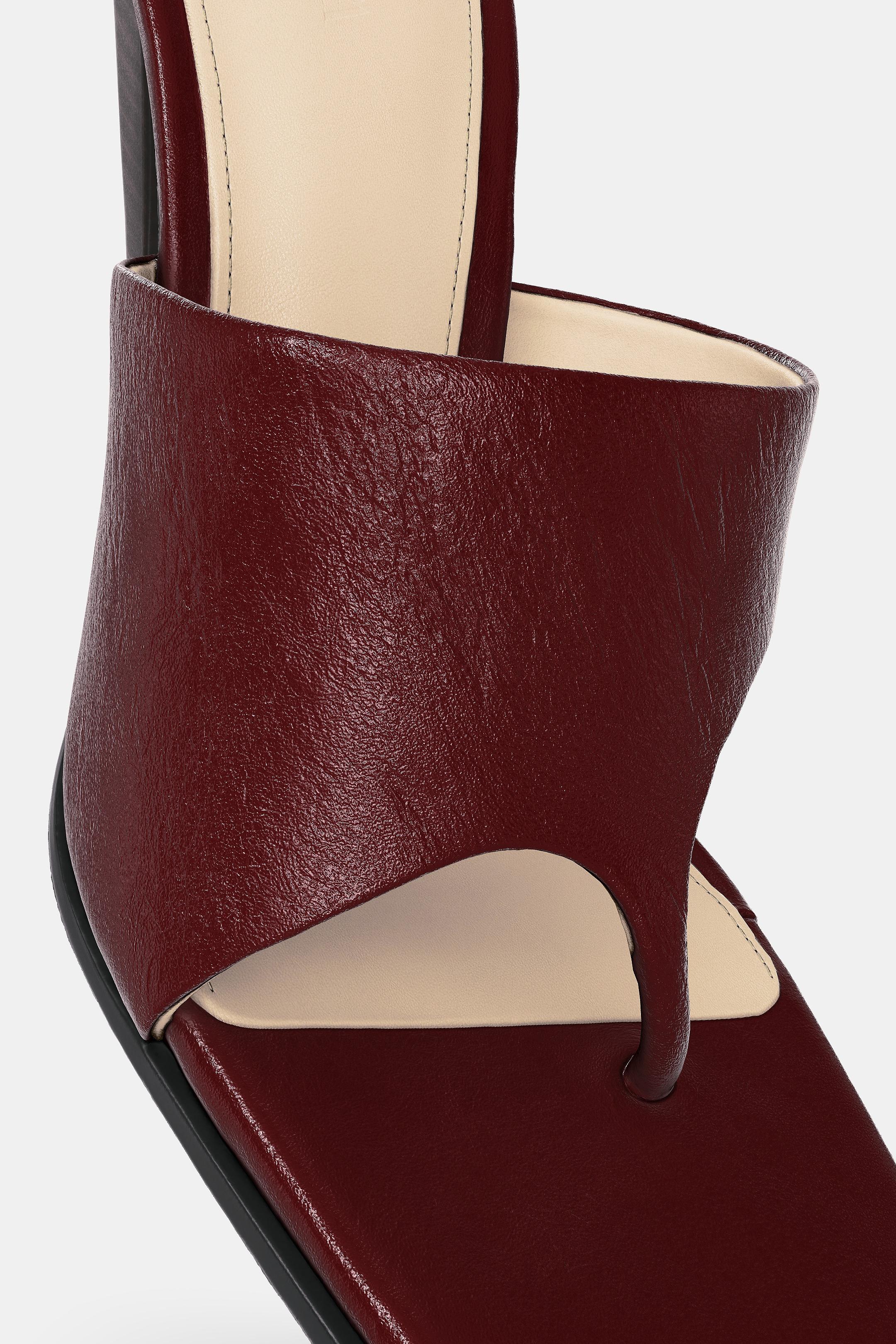 SANDALIA TACÓN PIEL LIMITED EDITION - Rojo Burdeos de Zara