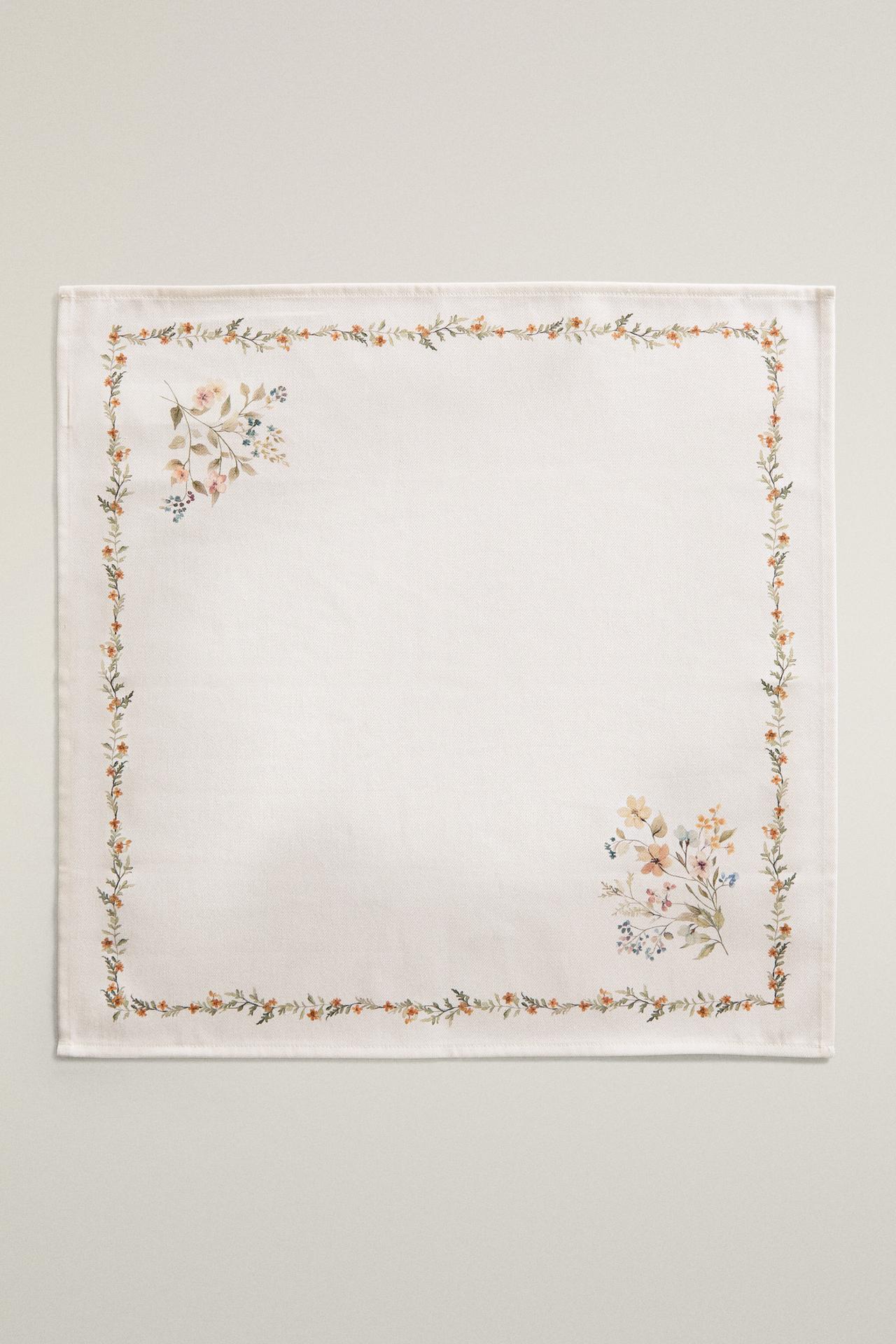 FLORAL PRINT NAPKIN (PACK OF 2) — Greens
