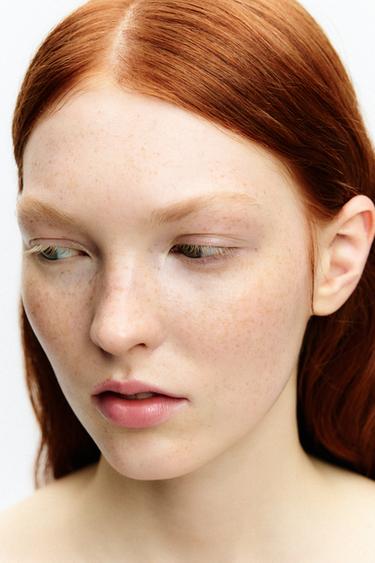 SPARKLING EVE SOUFFLE PRIMER - TINTED LEATHER by Zara