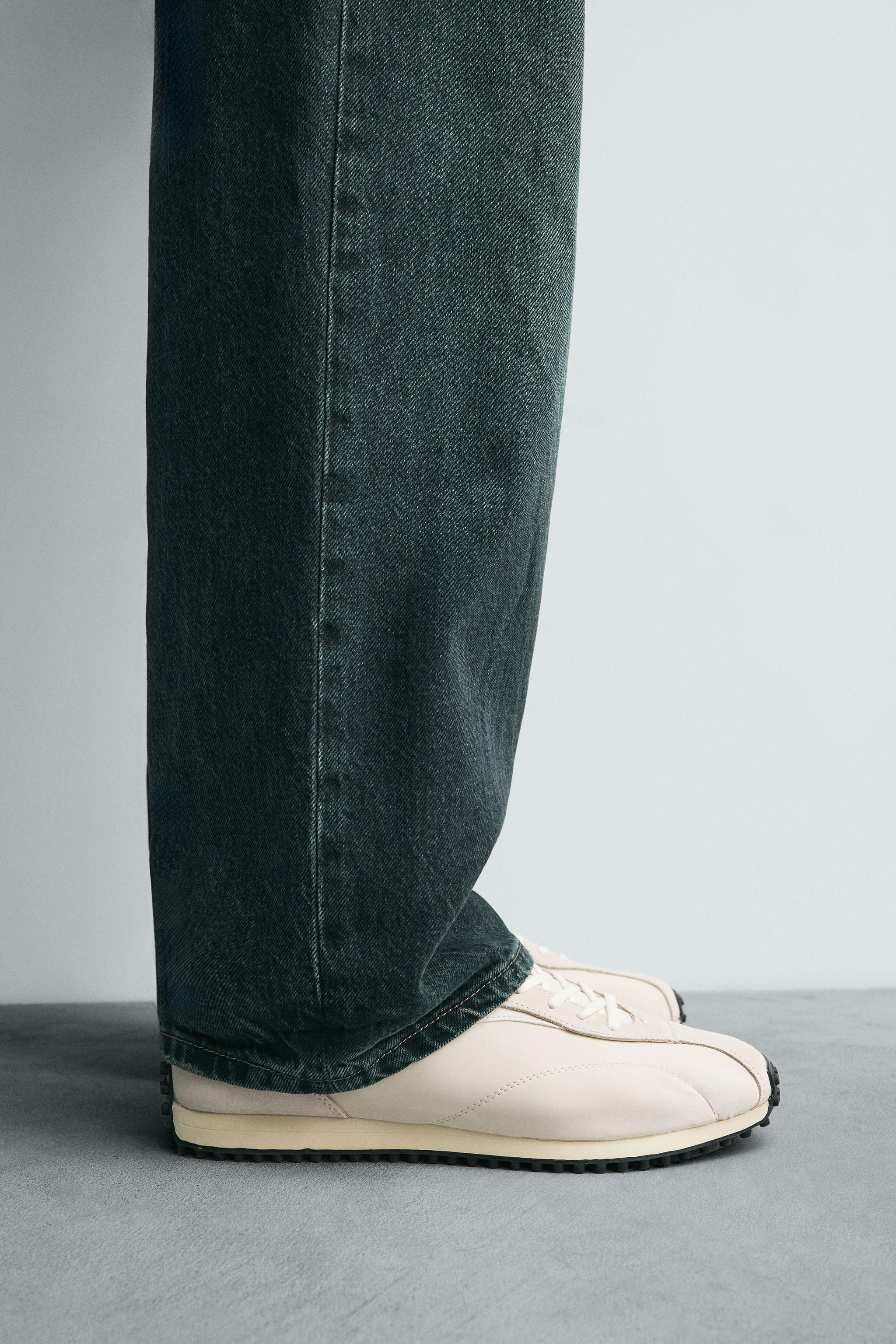 完売品ZARA ナイロン限定版スニーカー40サイズ(JP26.5cm)新品タグ付 完売品ZARA ナイロン限定版スニーカー 40サイズ(JP26.5cm)新品