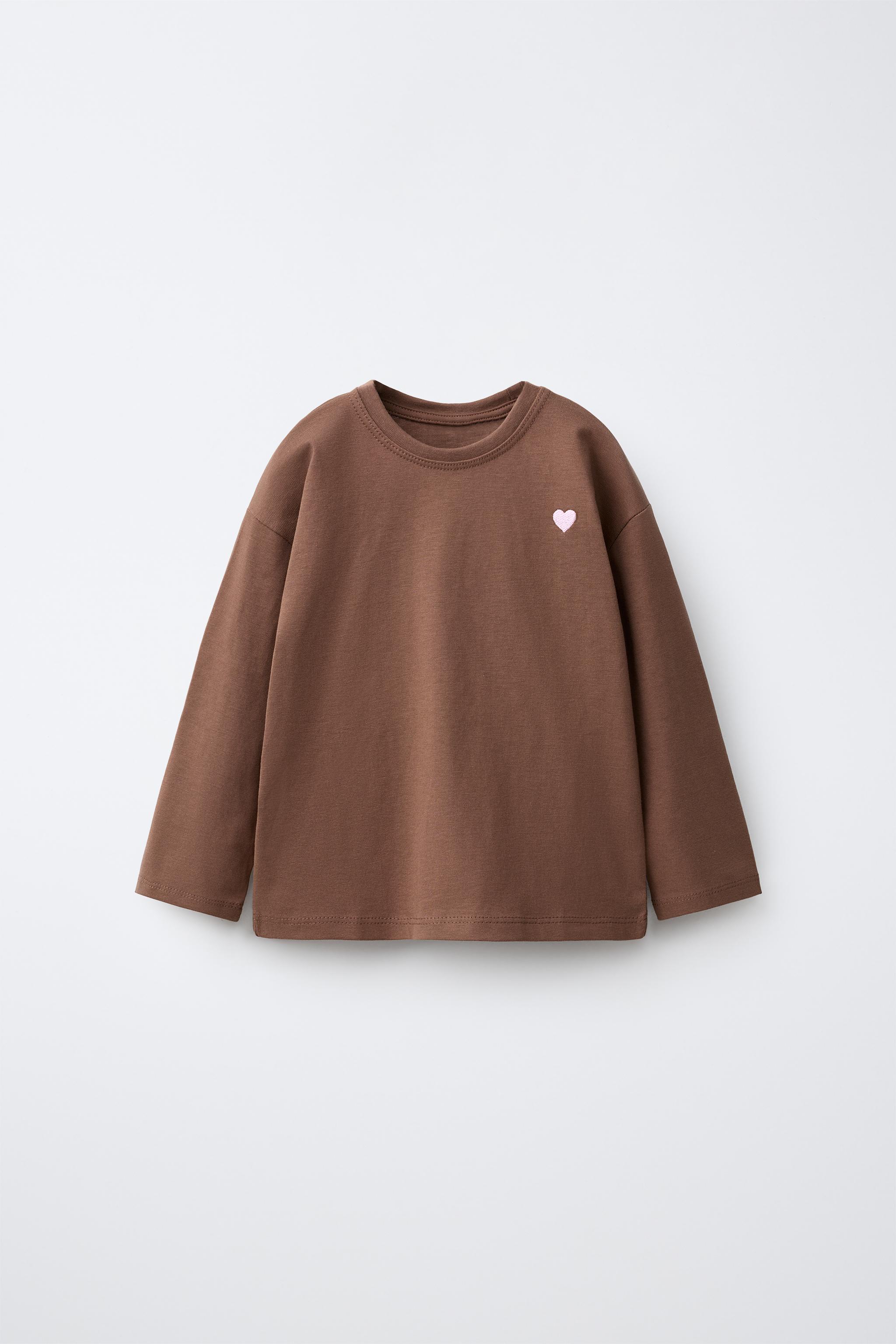 EMBROIDERED HEART T-SHIRT — Chocolate