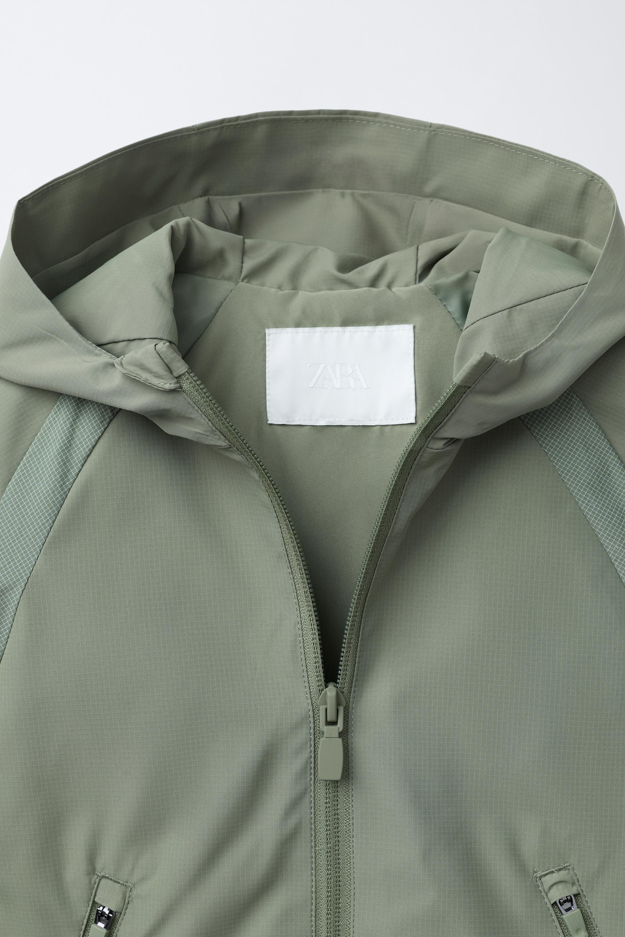 INTERLOCK WATER REPELLENT RAINCOAT