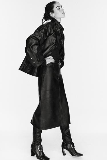 FALDA EFECTO PIEL CREMALLERA ZW COLLECTION - Negro de Zara