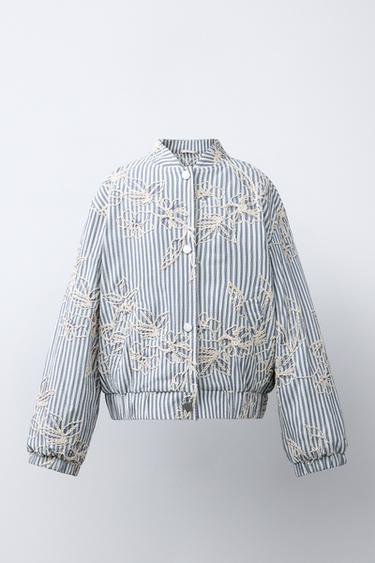 CAZADORA BOMBER RAYAS BORDADA - Azul / Blanco de Zara - Imagen 0
