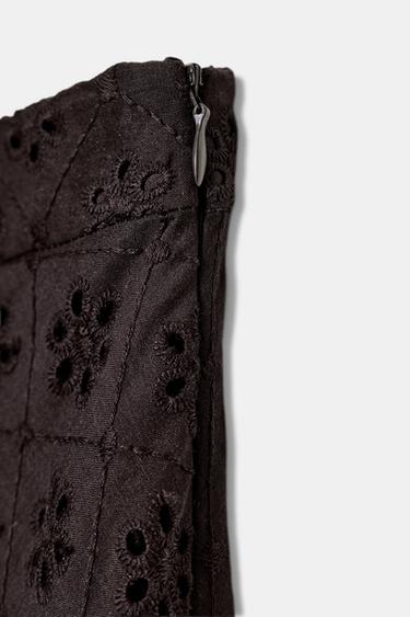 JUPE MI-LONGUE À BRODERIES PERFORÉES - Marron de Zara - Image 3