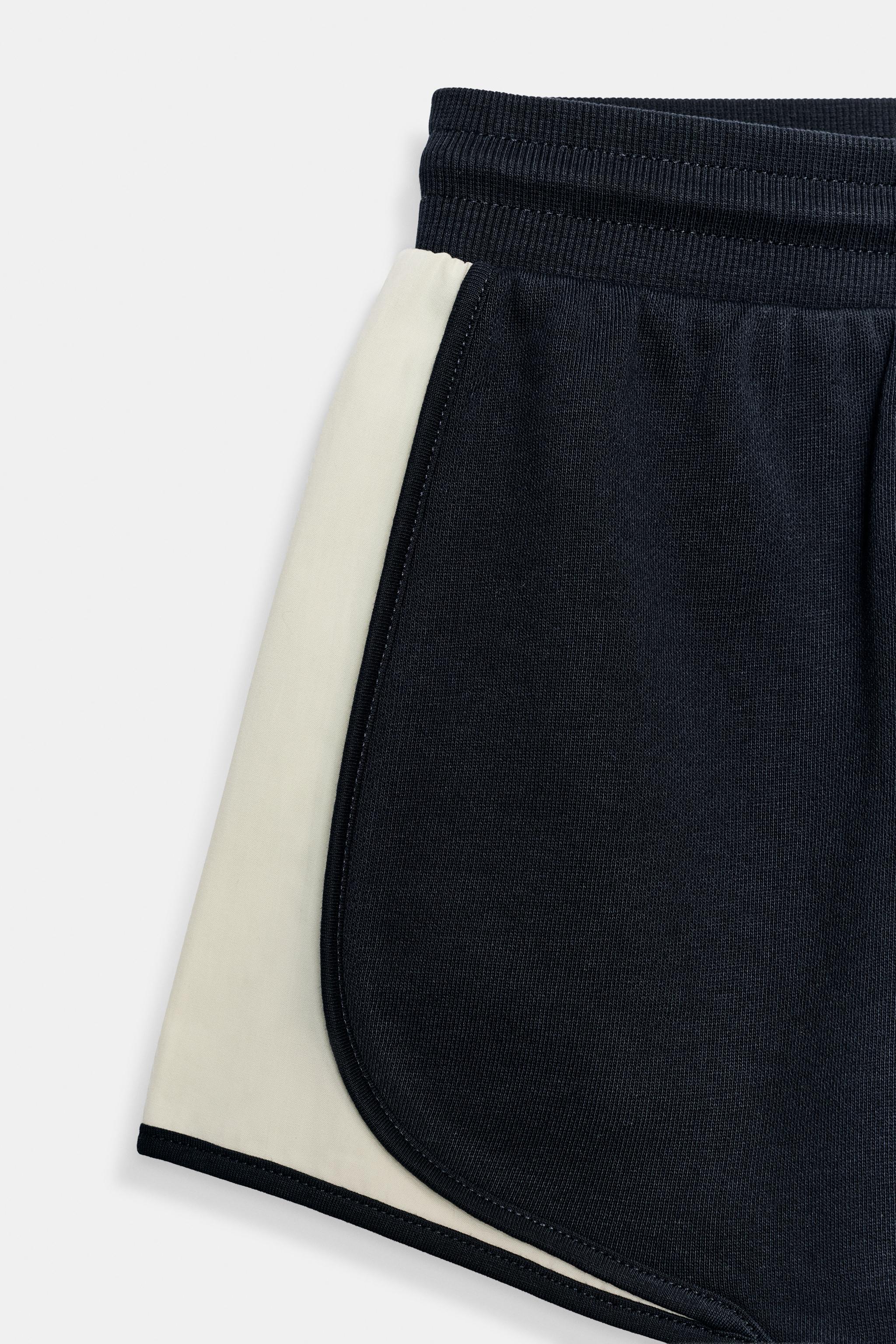 MIXED FABRIC SHORTS