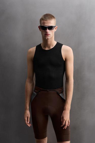 CYCLING TANK TOP X O GRAN CAMIÑO - Black by Zara