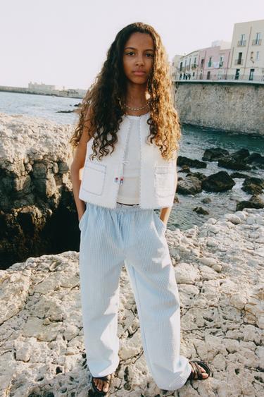 Zara CONTRAST EMBROIDERY PADDED VEST - Ecru