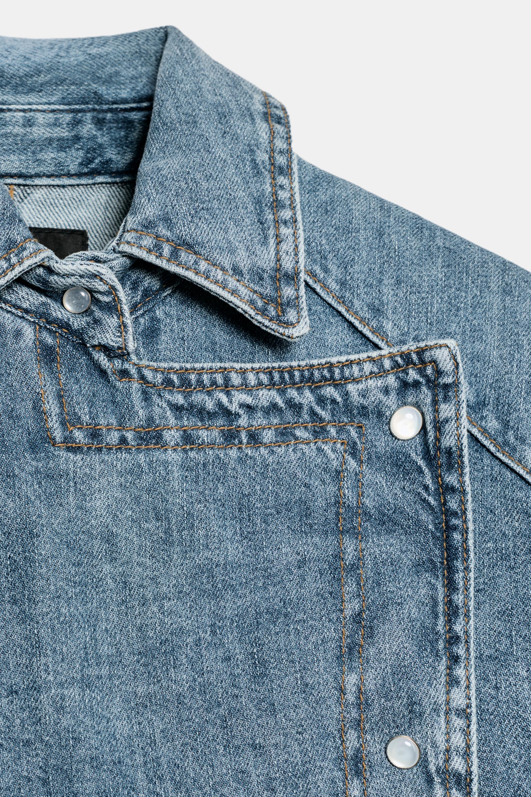 Женские куртки Zara ZW COLLECTION DENIM JACKET WITH SHOULDER PADS — фото 8