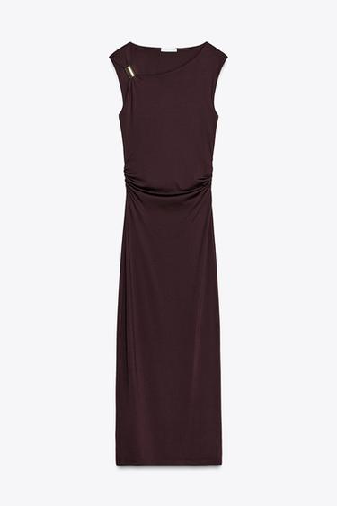 ПЛАТЬЕ С МЕТАЛЛИЧЕСКОЙ ДЕТАЛЬЮ — ЦВЕТ БУРГУНДСКОГО ВИНА от Zara