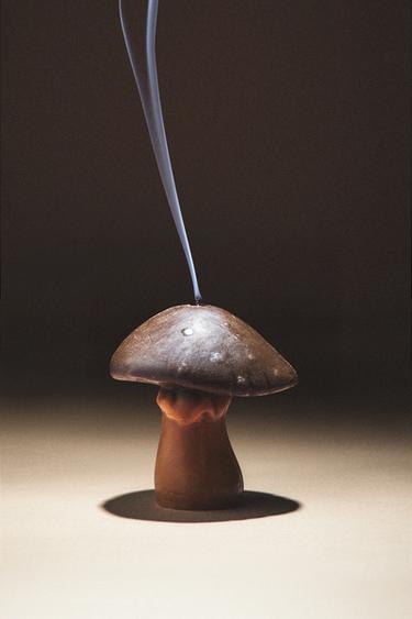 SMALL PUMPKIN SPICE SCENTED MUSHROOM CANDLE - Pumpkin by Zara - Image 4