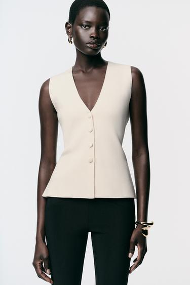 BUTTONED KNIT WAISTCOAT - Ecru by Zara