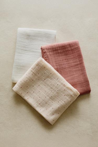 PACK OF MULTICOLOURED BABY MUSLIN CLOTHS (PACK OF 3) - Pink by Zara - Image 5