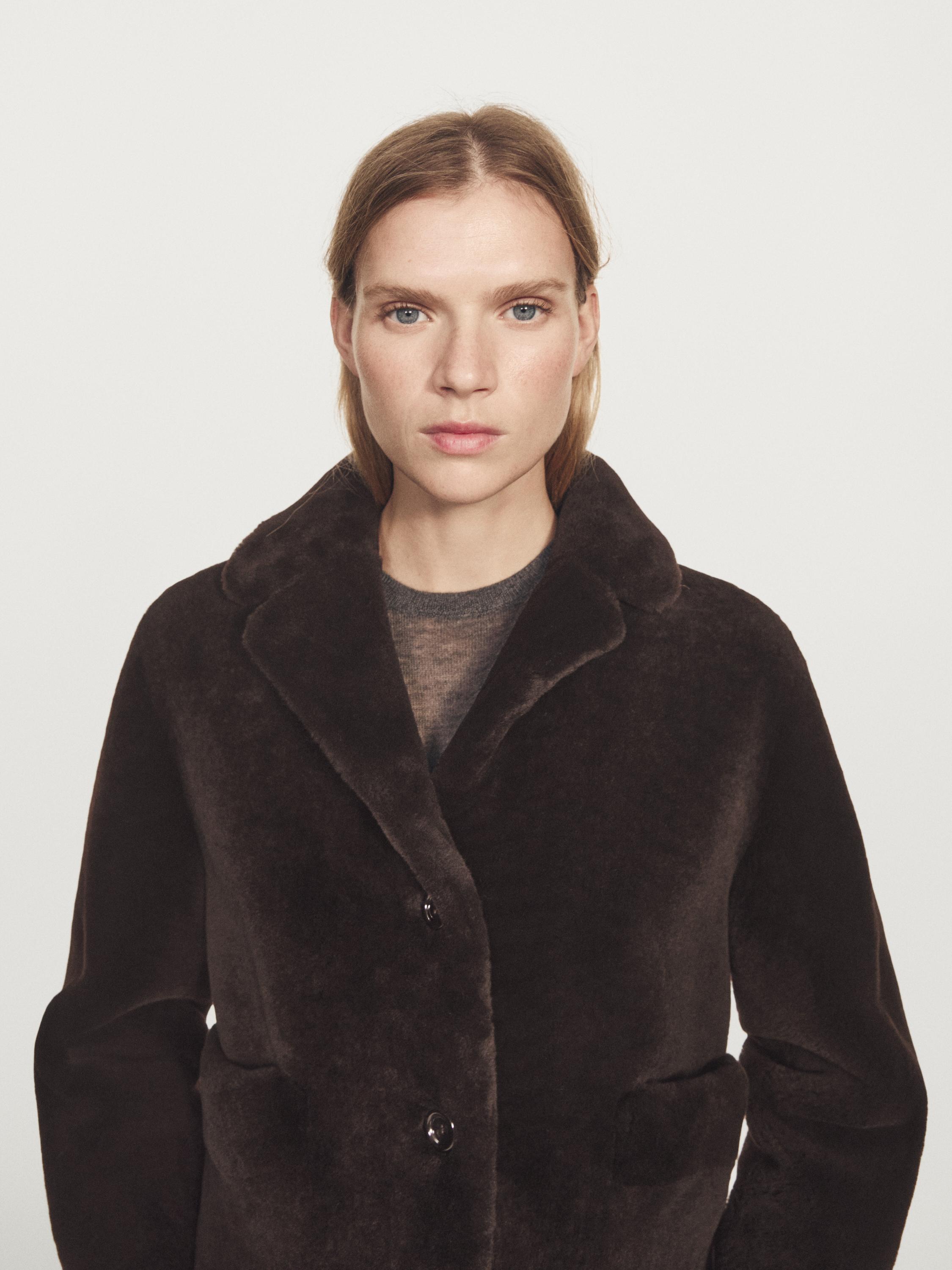 Short lambskin mouton jacket — Brown