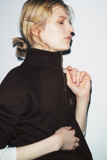 SWEAT ZIPPÉ PIÈCE - Marron de Zara - Image 4