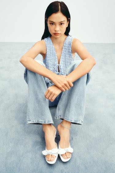 TRF CURVE HIGH-WAIST JEANS - Light blue by Zara