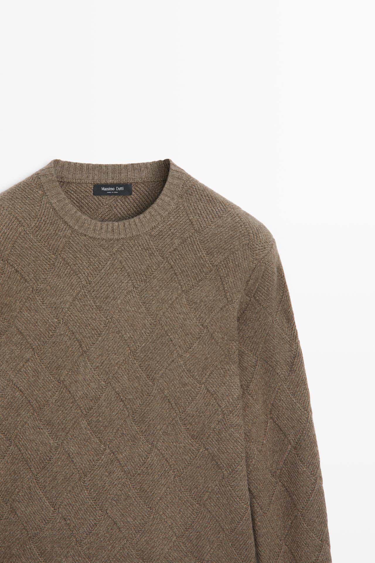 Wool blend knit sweater with diamond texture — Mink