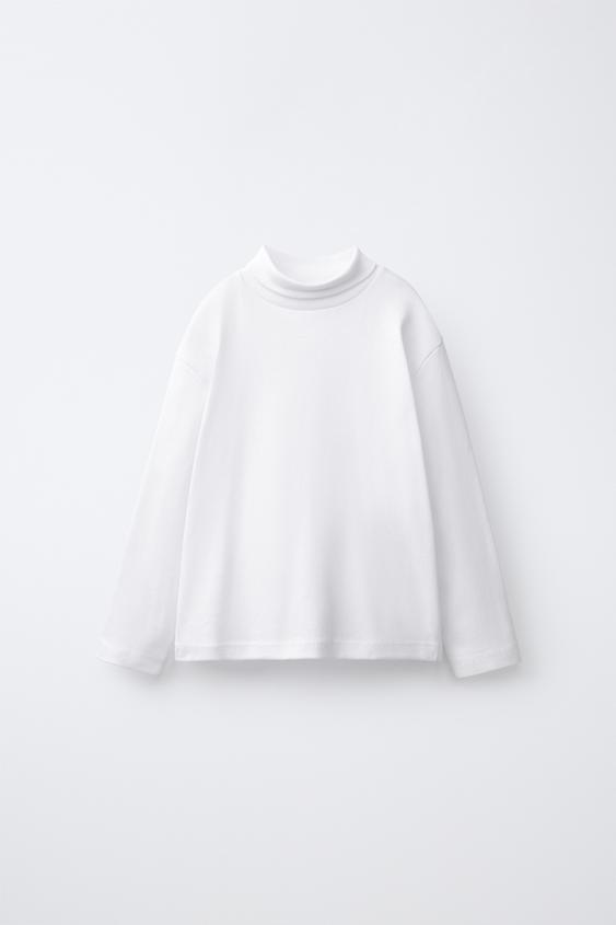 CAMISETA CUELLO VUELTO LISA - Blanco de Zara - Imagen 0