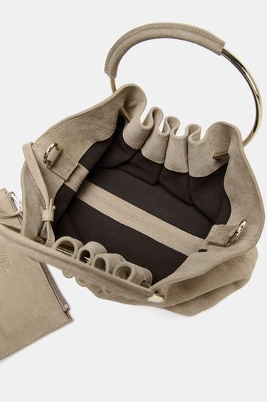 SAC SEAU EN CROÛTE DE CUIR ANSE RIGIDE - SABLE/MARRON de Zara - Image 7