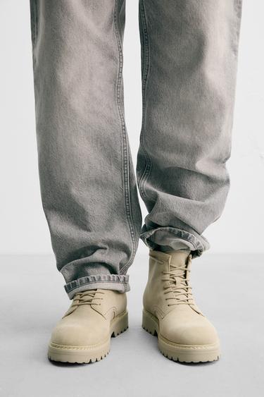 BOTA CORDONES PIEL - Blanco Crudo de Zara