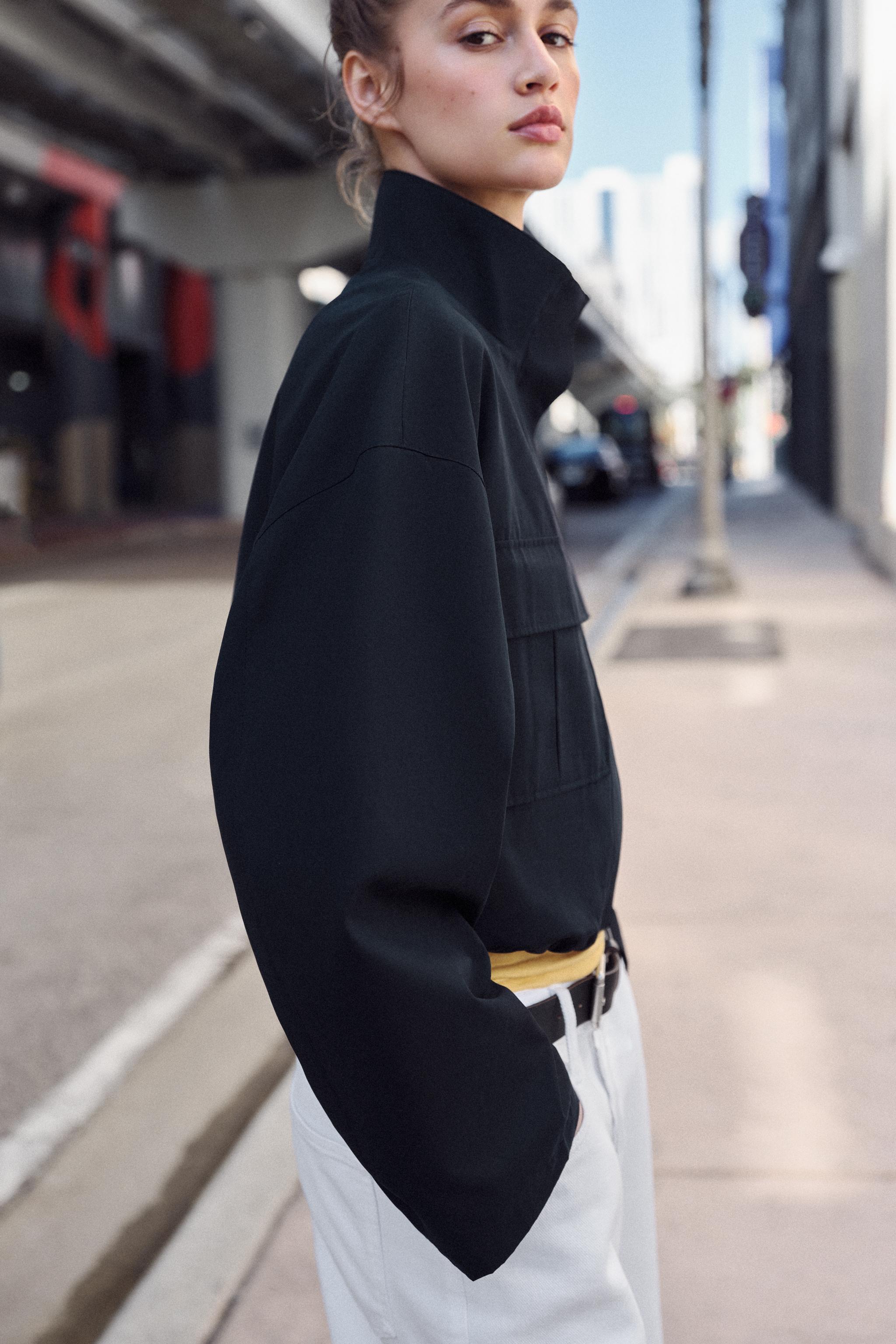 ショートハイネックジャケット - ネイビーブルー | ZARA Japan / 日本