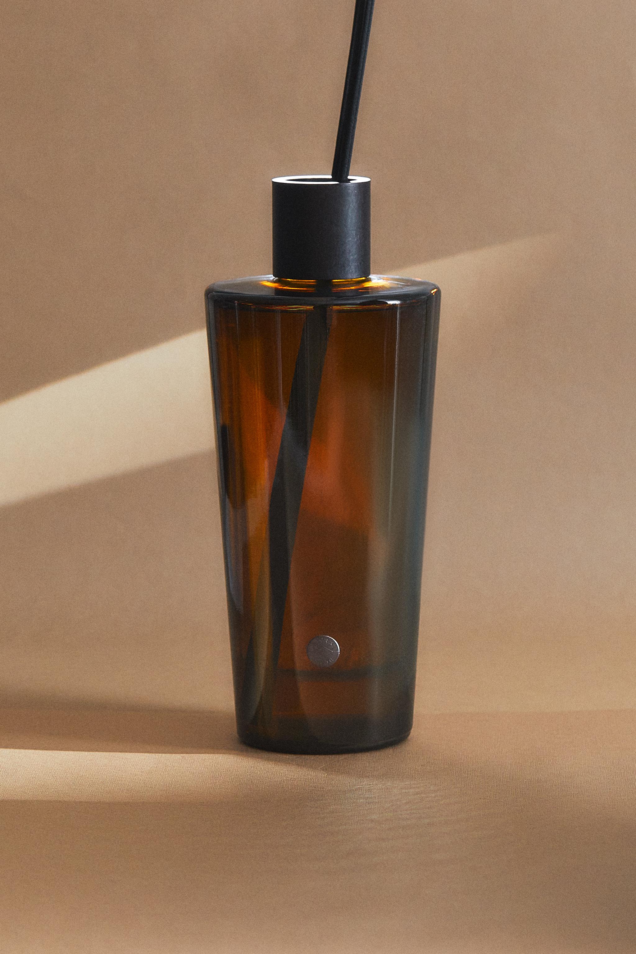 2.5L) SIGNATURE COLLECTION XXL リードディフューザー - ベージュ