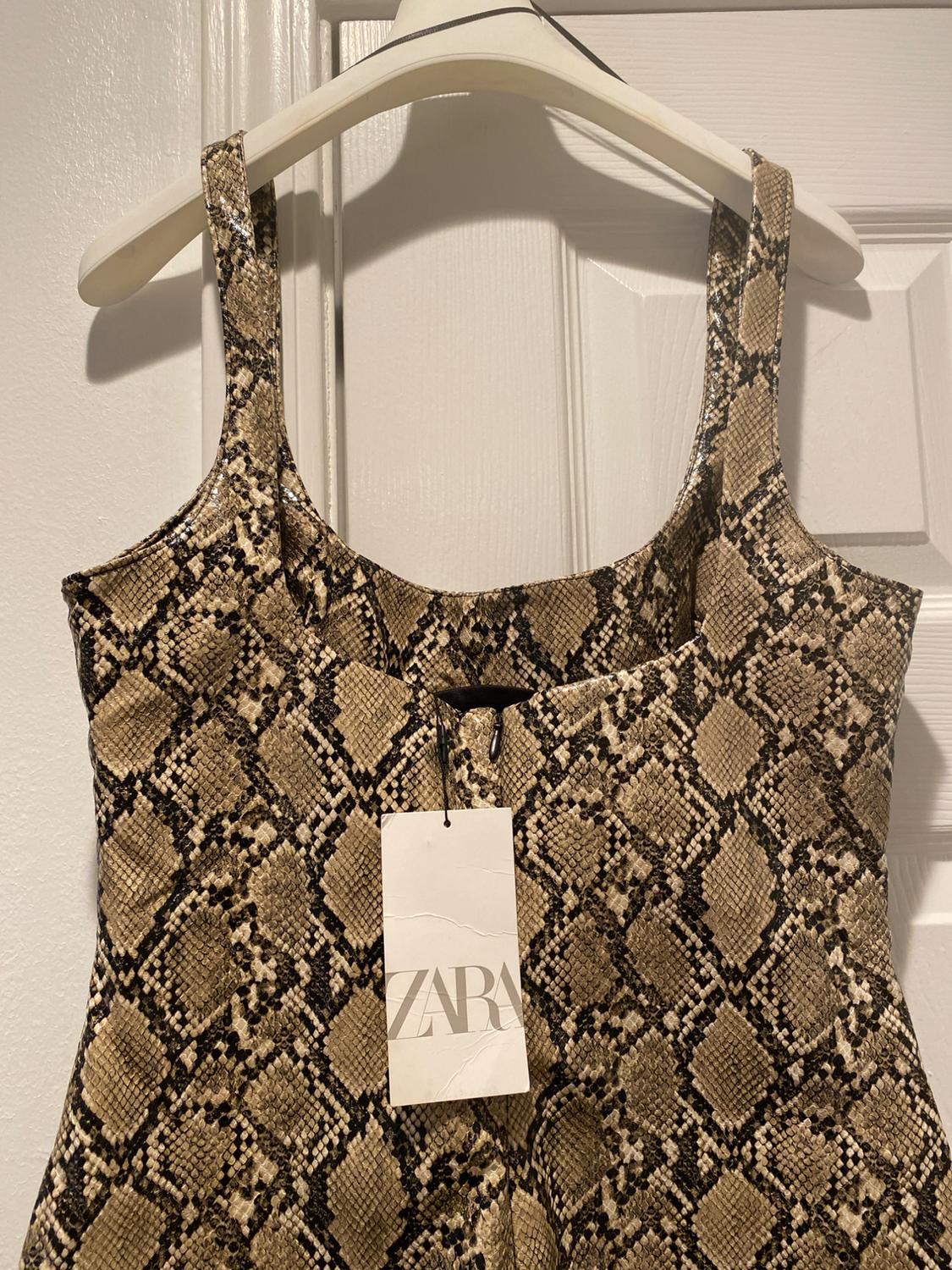 FAUX LEATHER SNAKESKIN PRINT DRESS - Image 7