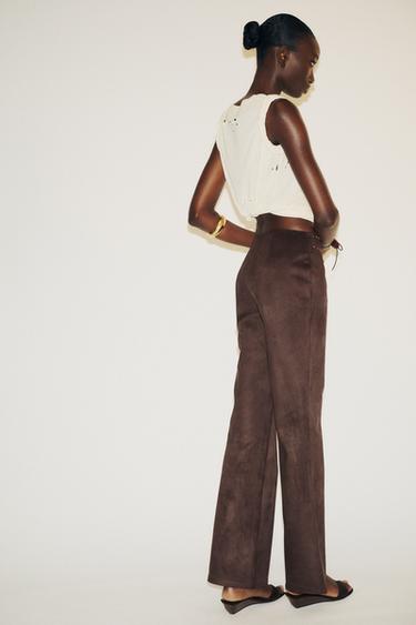 PANTALON FLARE EFFET DAIM CLOUS - Chocolat de Zara - Image 5