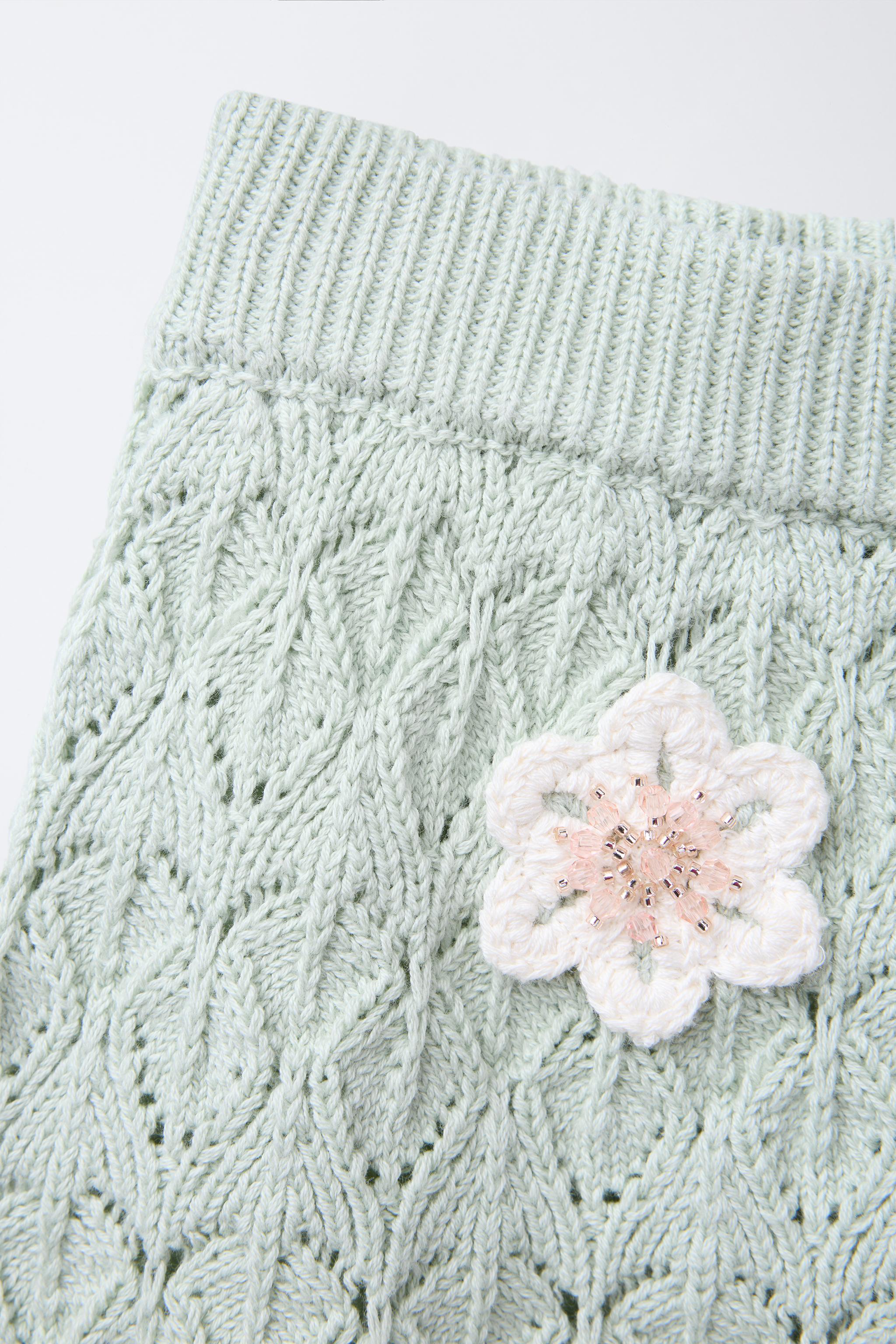 BEADED FLORAL KNIT SKIRT