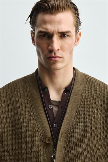 TEXTURED RELAXED FIT CARDIGAN - Khaki by Zara - Image 4