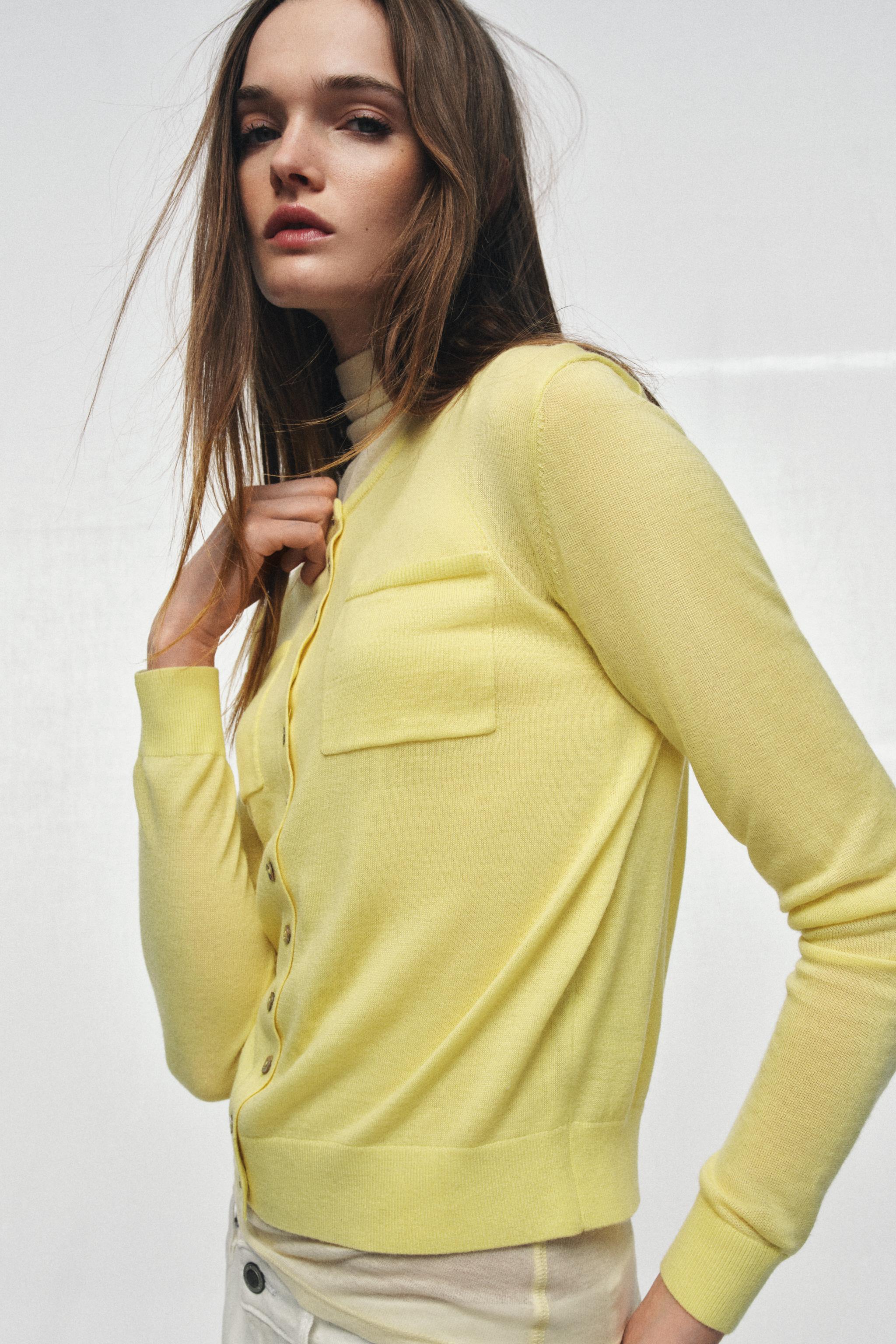 GILET AVEC LAINE ET POCHES